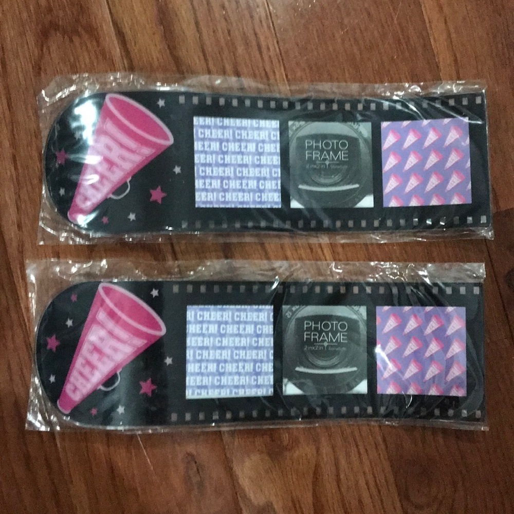 6/$20 Two Cheer picture frames